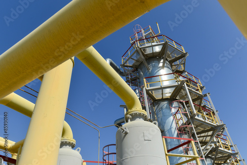 Fotoroleta Gas compressor station in bright sunny summer day