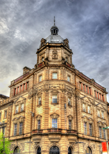 Naklejka Historic building in the centre of Glasgow - Scotland