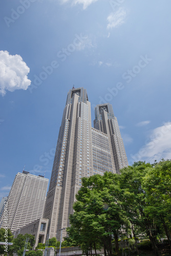 Plakat śródmieście tokio błękitne niebo niebo japonia