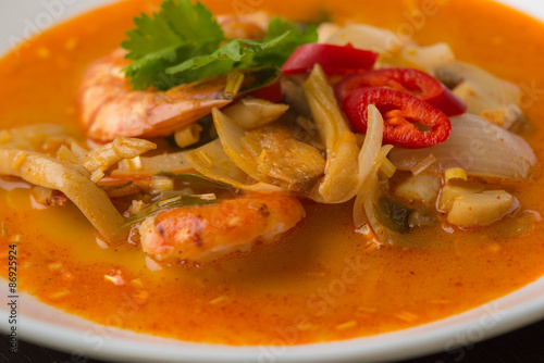 Naklejka Spicy prawn soup