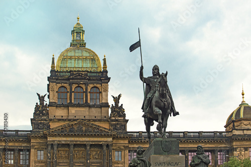 Fotoroleta Saint Wenceslas Statue and Prague National Museum