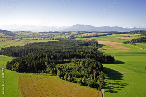 Plakat alpy krajobraz natura rolnictwo las