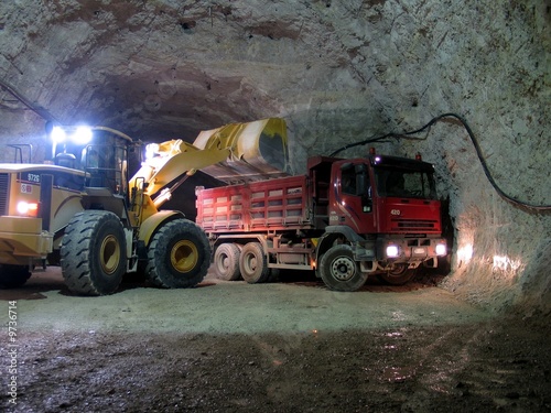 Fototapeta maszyny traktor transport maszyna góra